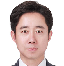 Se Dong Min – <em>Contributing Author</em>